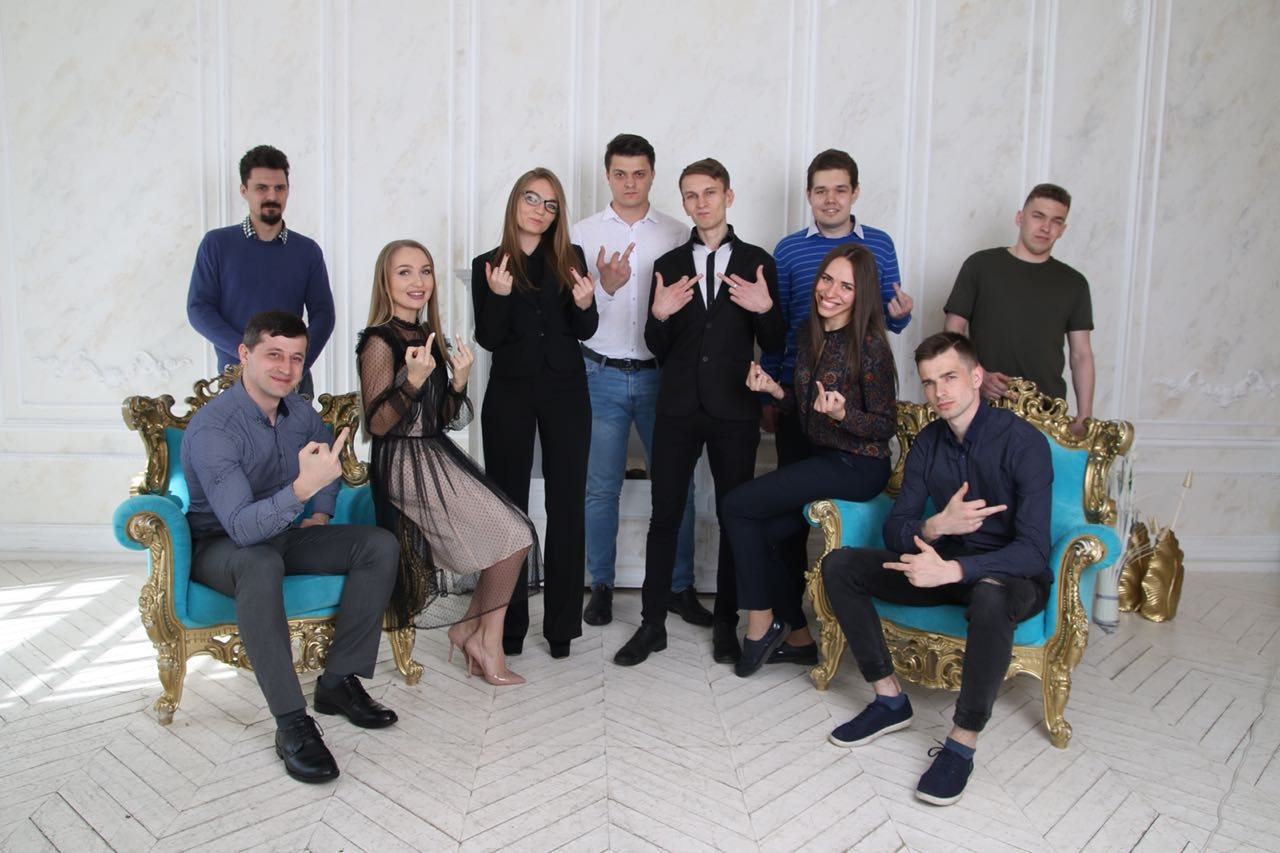 Команда компании на фотосъёмке
